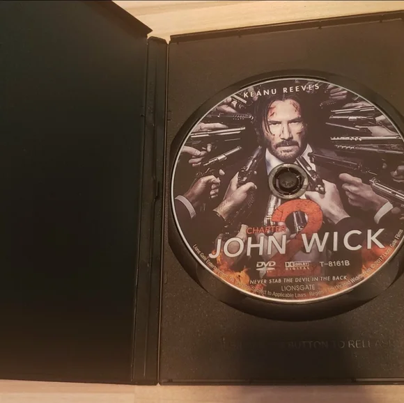 John Wick: Chapter 2 DVD Movie (Keanu Reeves, Riccardo Scamarcio, Ian McShane) - Picture 4 of 11
